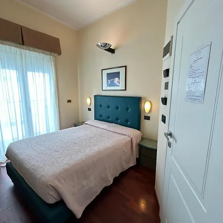 Milano Hotel 3*